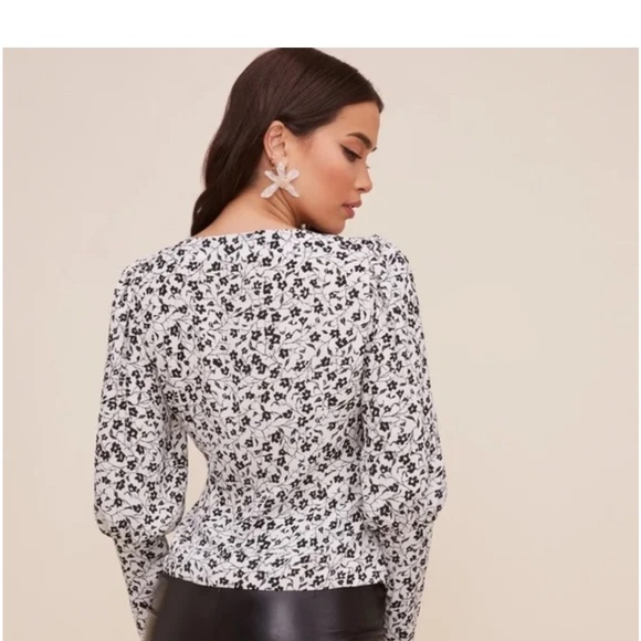 ASTR the Label blouse - Picture 2 of 6